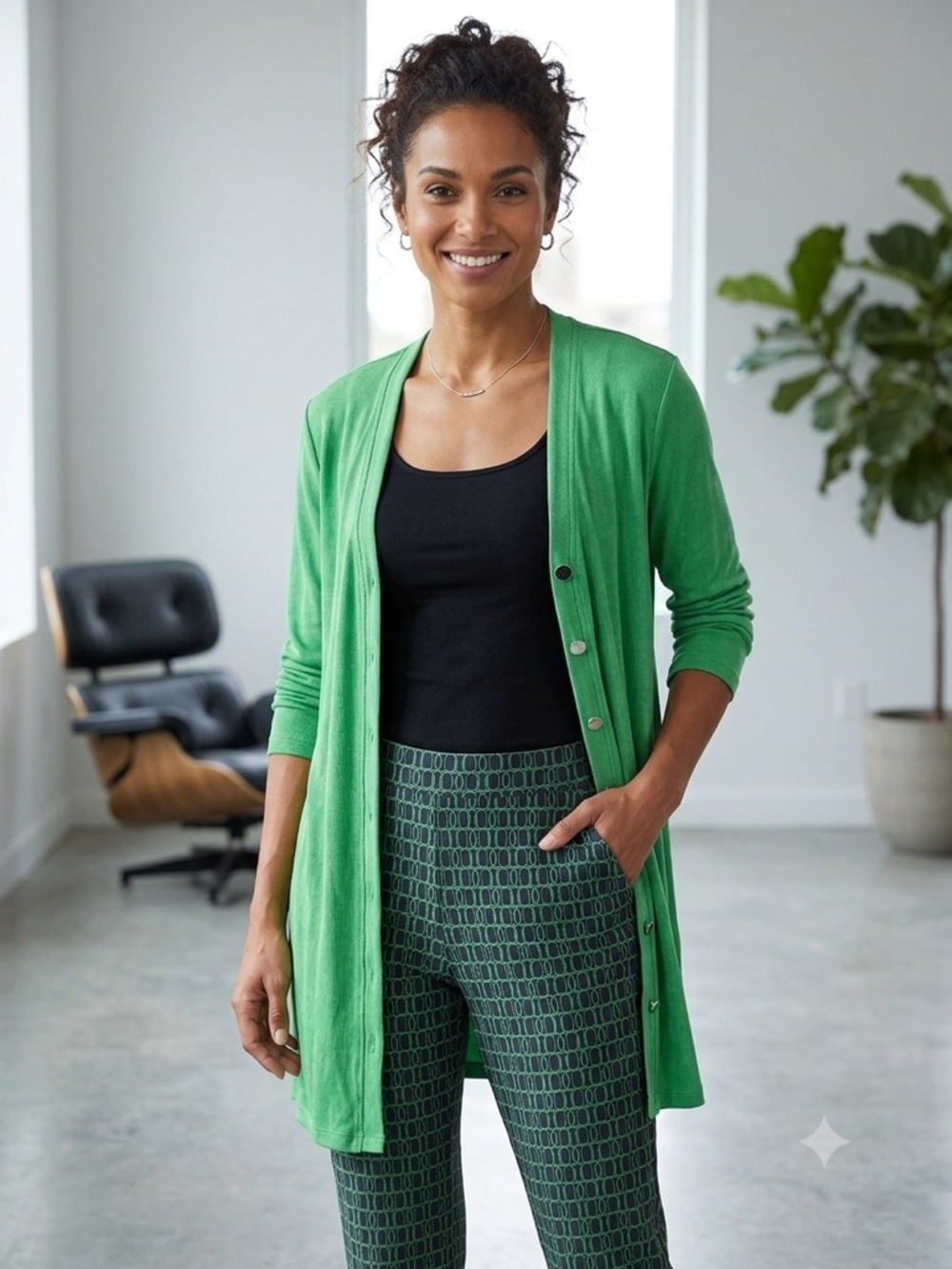 Chico's Bright Kelly Green Long Button-Front Cardigan with Abstract Pants